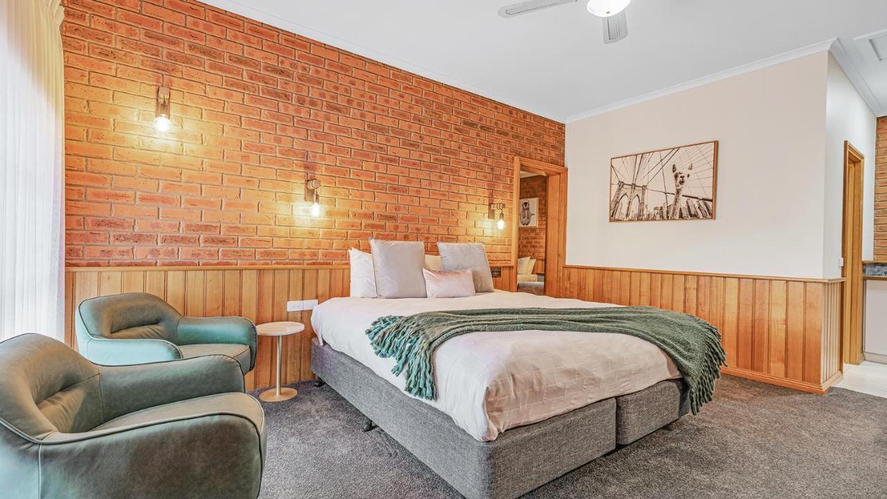 Golden River Motor Inn Moama Eksteriør bilde