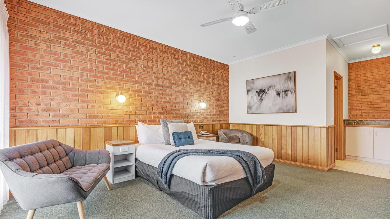 Golden River Motor Inn Moama Eksteriør bilde