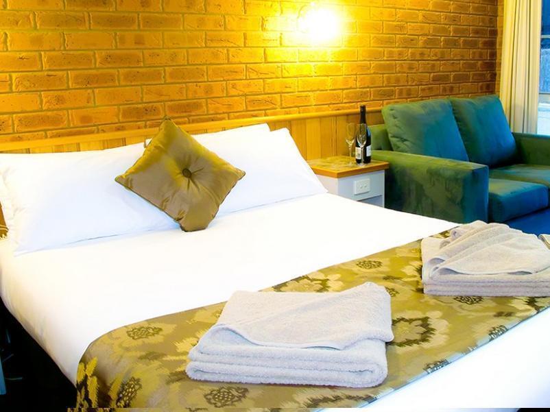 Golden River Motor Inn Moama Eksteriør bilde