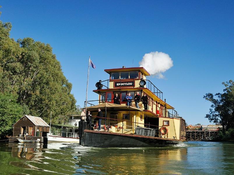 Golden River Motor Inn Moama Eksteriør bilde