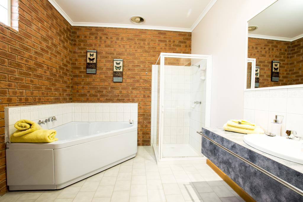 Golden River Motor Inn Moama Eksteriør bilde