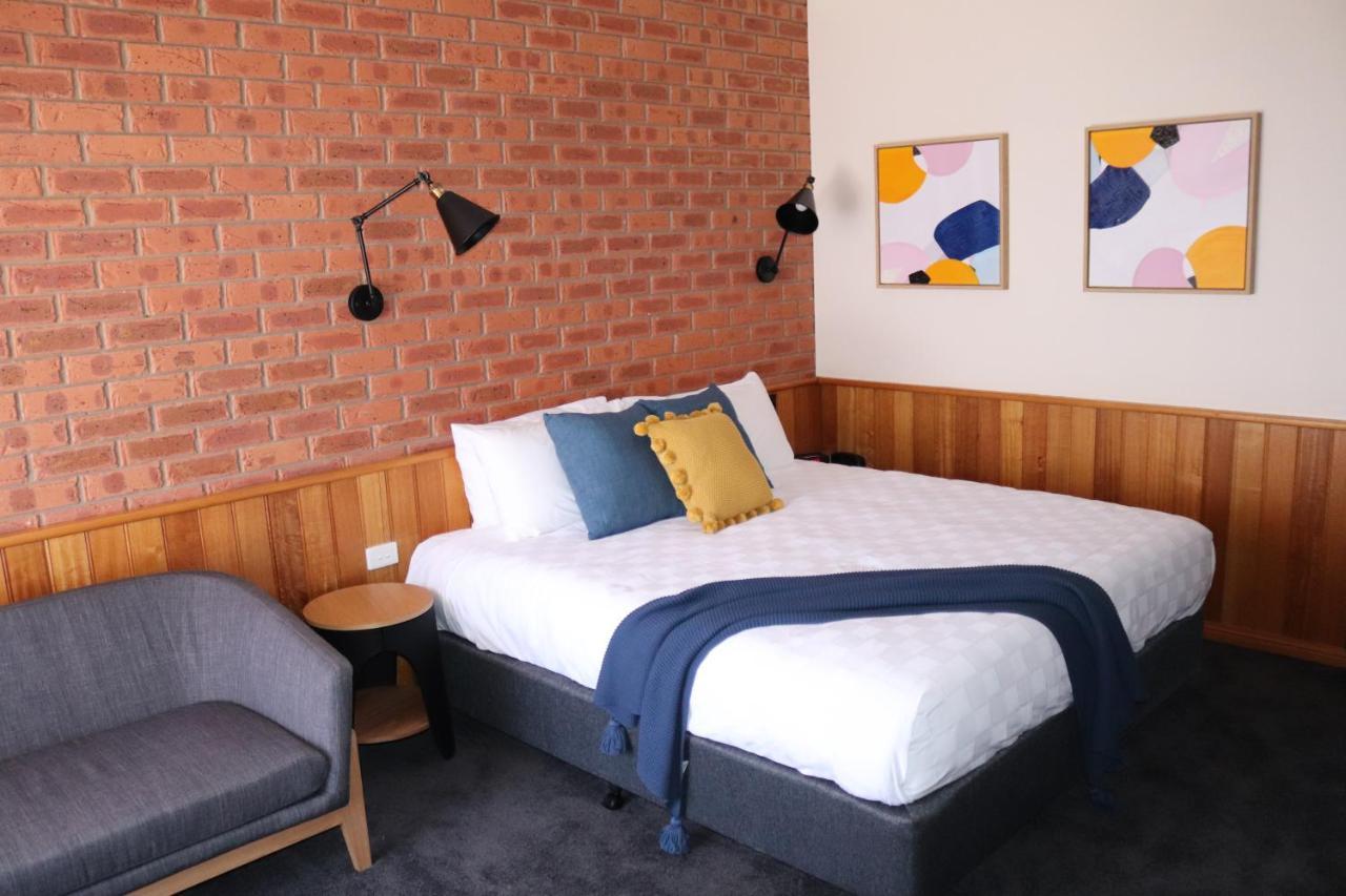Golden River Motor Inn Moama Eksteriør bilde