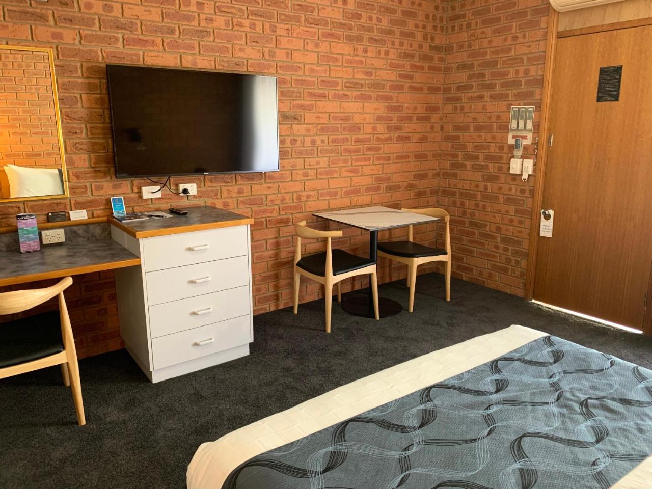 Golden River Motor Inn Moama Eksteriør bilde